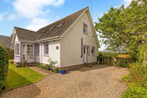 Roundlaw Vale, Main Road Linking The U9 And The C460, St Davids, Crieff PH7 3PJ