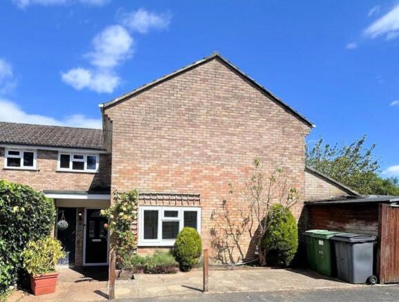 92 Hollybrook Front