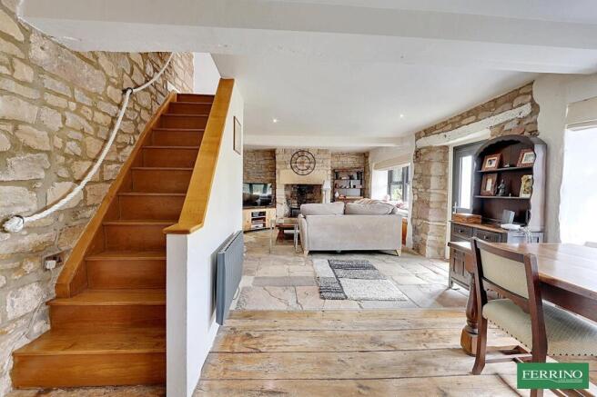 Sitting/Dining Room