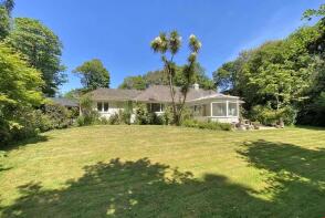 Tremellyon, Carclew Road, Falmouth TR11 5UN