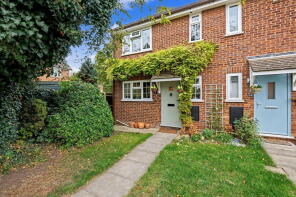 36, Brissenden Close, Upnor, Rochester ME2 4XW