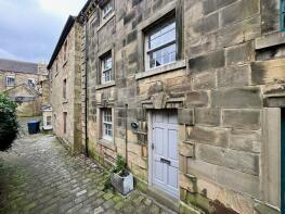 8a Grocers Cottage, Chapel Street, Buxton SK17 0NU