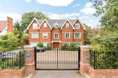 Manorcroft House, Ashley Road, Walton-on-Thames, KT12