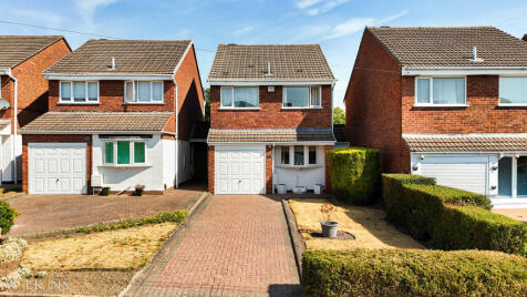 Stephenson Close, Glascote, Tamworth, Staffordshire, B77