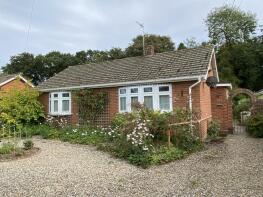 Chilterns, Warren Road, High Kelling NR25 6QU