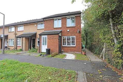Columbine Way, Romford, London, RM3