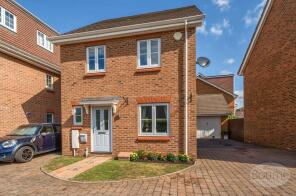 11, Badger Way, Aldershot GU12 4GA