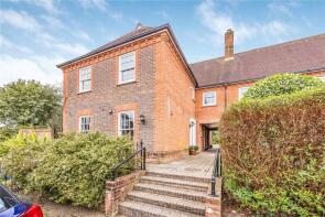 2, Whitaker Place, Chichester PO20 2AF