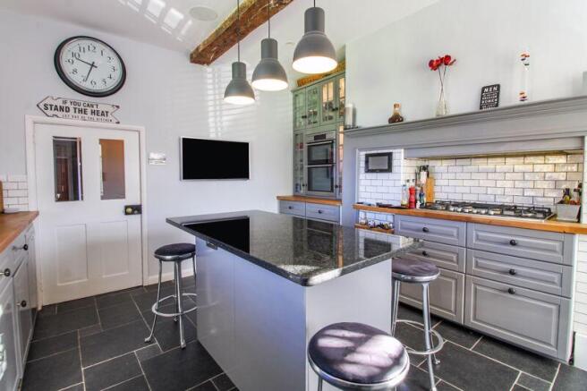 Kitchen/Breakfast Room