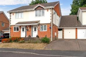 56, The Spinney, Poole BH16 6AS