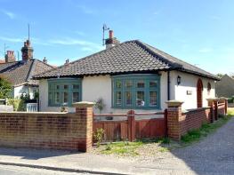 Green Mantle, Station Road, Cromer NR27 9QD