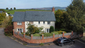 1, Archers Grove, Taunton TA4 3AJ
