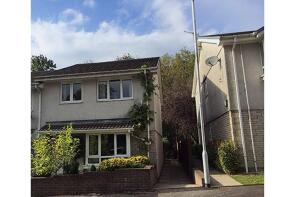 19, Cae'r Ysgol, Neath SA10 8LN