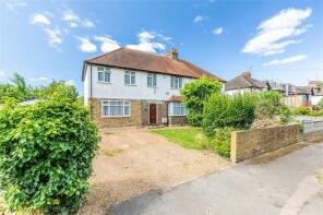 158, London Road, Datchet, Slough SL3 9LH