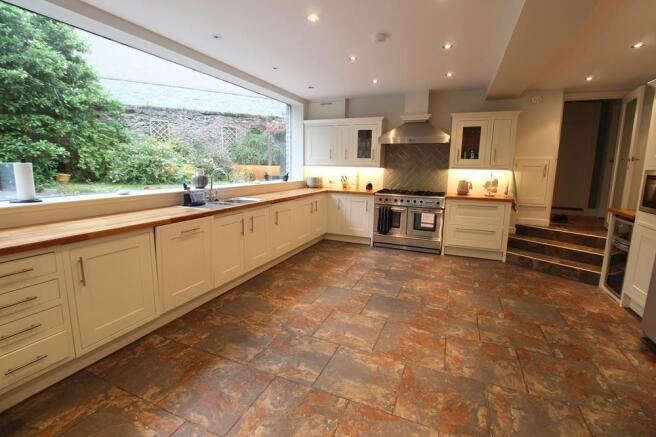 Dining Kitchen 5