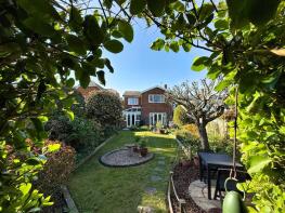 Doone House, Blackbridge Road, Freshwater PO40 9QN