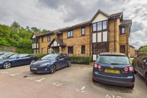 15, Pickering Court, Osbourne Road, Dartford DA2 6RP