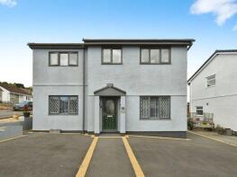 68, Erw Non, Llannon, Llanelli SA14 6BL