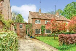 2, Tanners Mead, Haywards Heath RH17 6EH