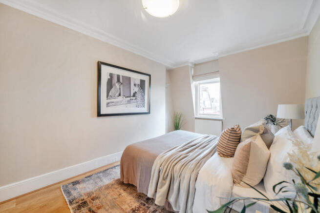Guest bedroom