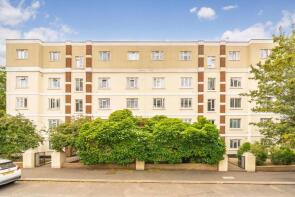 Flat 16, Western Court, Rosebank Way, London W3 6TU