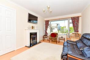 52, Minter Avenue, Folkestone CT18 7DU