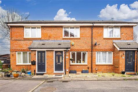 Halliday Close, Shenley, Radlett, Hertfordshire, WD7