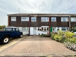 32, Woodbridge Close, Luton LU4 9DB