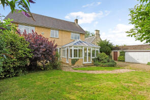 4, Field Place, Park End, Paganhill, Stroud GL5 4BB