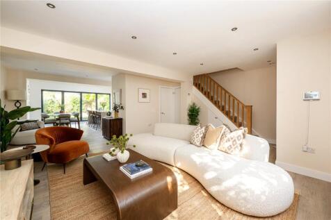 Avondale Park Gardens, Notting Hill, London, W11