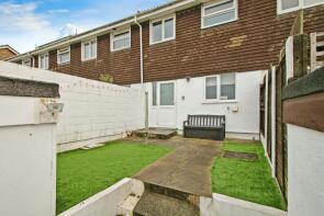19, Tresawla Court, Camborne TR14 0HF
