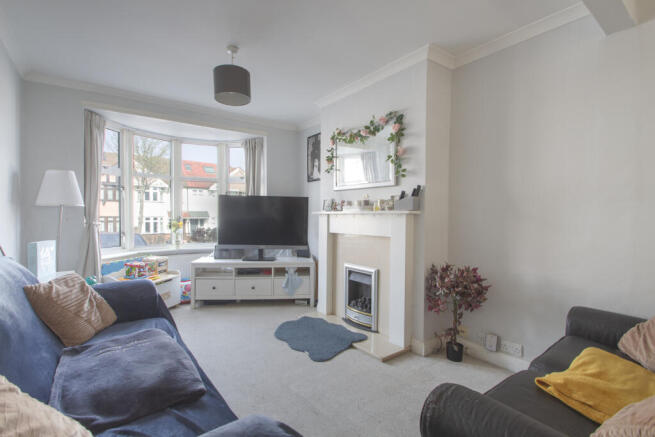3 bed terraced house for sale The Green, Welling
