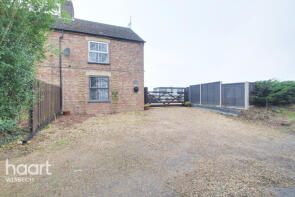 2, Catlings Cottages, Sutton Road, Wisbech PE13 5PH
