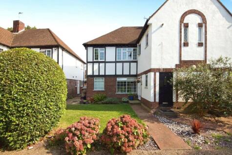 Barrowell Green, London, N21