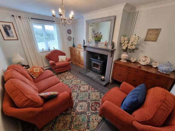 Sitting room.jpg