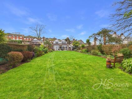Museum Road, Torquay, TQ1