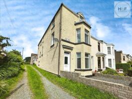 15, Bay View, Millom LA18 5DF