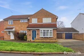 52, Brocksparkwood, Brentwood CM13 2TJ