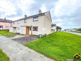 104, Pencraig, Llangefni LL77 7LL