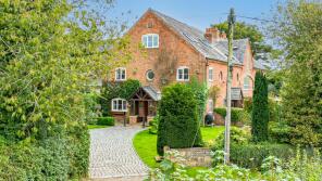 1, Grimsditch Barn, Greenhill Lane, Whitley, Warrington WA4 4JD