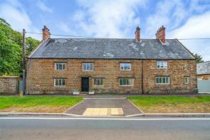The Cottage, Banbury Road, Daventry NN11 3YY
