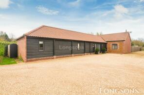 Cart Lodge, Chequers Road, Grimston, Pott Row PE32 1AJ