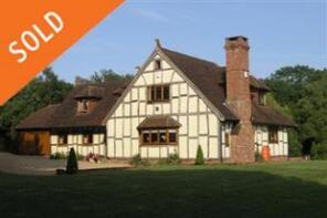 Cedar House, Emms Lane, Horsham RH13 0TR