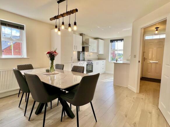 Kitchen dining room