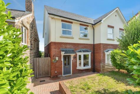 Queen Street, Leeswood, Mold, Flintshire, CH7