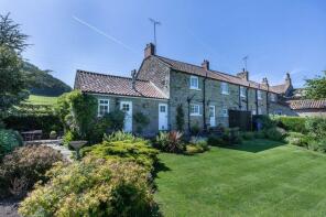 Dale Cottage, Wrench Green, Hackness, Scarborough YO13 9AB