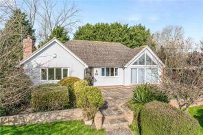 October Lodge, Sages End Road, Helions Bumpstead CB9 7AW