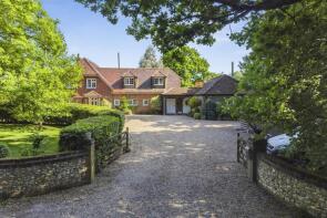 Laundry Cottage, Broad Way, Froxfield, Petersfield GU32 1DN