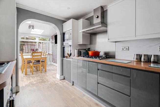 Kitchen/dining