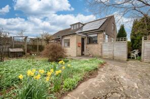 42 Hedgerows, Eccles Close, Hope Valley S33 6RG